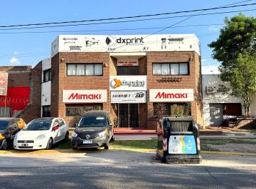 PH de 5 ambientes, Córdoba · Alquiler de Local Comercial en Armada Argentina