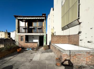 Casa · 313m² · 13 Ambientes · Venta - Casa a Refaccionar - Piscina - Terraza - San Nicolás