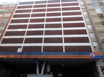Garage · 13m² · Venta - Cochera Fija Cubierta por Rampa - Bolivar 2457