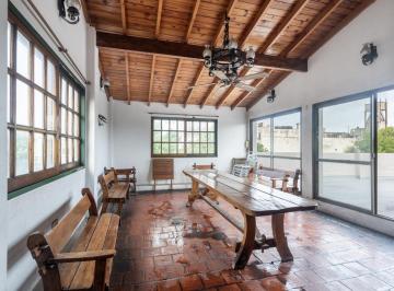 PH · 122m² · 3 Ambientes · 1 Cochera · Venta de PH en Parque Chacabuco