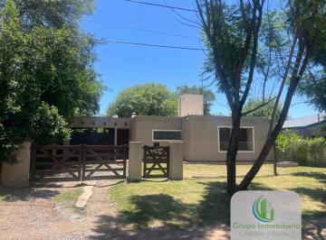 Casa · 115m² · 3 Ambientes · 2 Cocheras · Casa en El Talar de Mendiolaza - 2 Dor, Cochera y Gran Patio. Oportunidad Apto a Credito!