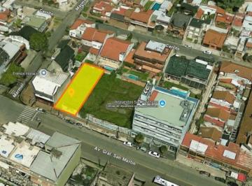 Terreno · 361m² · Lote 360 m² C/ 12 m de Frente S/Av - Ramos Mejia