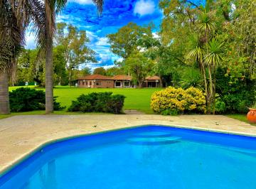 Quinta vacacional de 6 ambientes, Pilar · Espectacular Predio en Villa Rosa de 16000 m² con Chalet