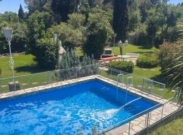Quinta vacacional · 250m² · 3 Dormitorios · 2 Cocheras · Venta Quinta C Pileta Parrilla 3 Casas La Matanza