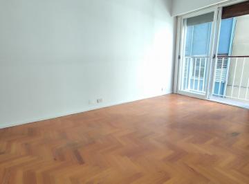 Departamento · 53m² · 3 Ambientes · Departamento Muy Luminoso con Balcón