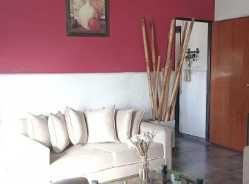 Casa · 200m² · 5 Ambientes · 2 Cocheras · Venta Casa Dorrego, Guaymallen, Mendoza