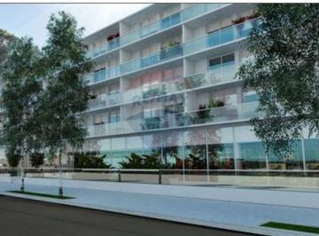 Departamento · 106m² · 4 Ambientes · 1 Cochera · Unico Golf Departamento 2 Dorm. Fisherton