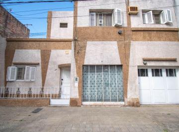 Casa · 173m² · 5 Ambientes · Venta Casa 4 Dorm. en Barrio Parque
