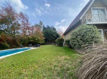 Casa · 150m² · 3 Ambientes · 1 Cochera · Casa en Venta Country El Pato