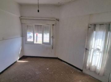 PH · 54m² · 3 Ambientes · Venta Casa 2 Dorm. en Planta Baja Tiro Suizo