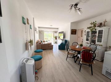 Departamento · 88m² · 4 Ambientes · 1 Cochera · Venta Departamento 4 Ambientes Vicente Lopez!