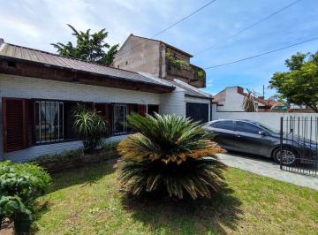 Casa · 161m² · 4 Ambientes · 2 Cocheras · Casa Venta Romero 2 Dorm., Parque - Apto Banco