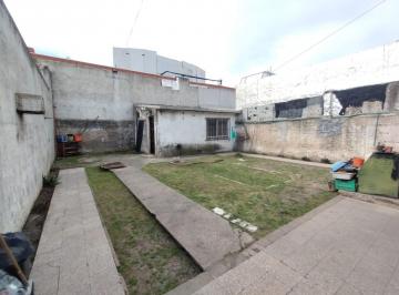 Casa · 100m² · 3 Ambientes · 3 Cocheras · Venta Casa Lote Propio Isidro Casanova