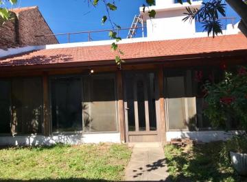 Casa · 65m² · 4 Ambientes · 1 Cochera · Casa en Venta - 3 Dorm. 2 Baños - Cochera - 223 m² - Quilmes
