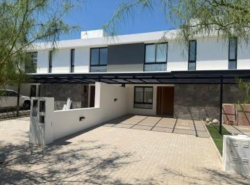 Casa de 4 ambientes, Córdoba · Docta - Duplex 3 Dorm + 3 Baños Premium