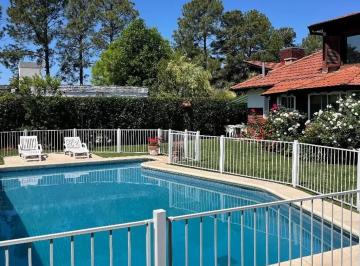 Casa de 5 ambientes, Exaltación de la Cruz · Venta Country Indio Cua Golf Club. Chalet Clasico Maravillosa Pileta