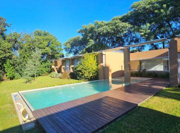 Casa de 5 ambientes, Córdoba · Casa en Country Las Delicias