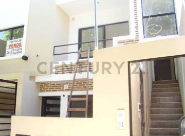Departamento · 45m² · 3 Ambientes · Departamento PH en Venta Berisso Zona Facultades