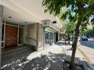 Departamento · 52m² · 3 Ambientes · Venta Luminoso 3 Amb Baulera, Excelente Ubicación, Caballito