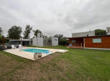 Foto · Se Vende Casa Cabaña con Piletamy Gran Terreno en Anisacate