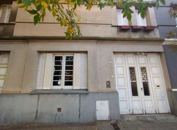 Casa · 131m² · 5 Ambientes · 1 Cochera · Venta Casa 5 Ambientes 62 E/47 y 49 - Necochea