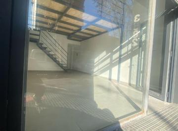 Local comercial · 60m² · 2 Ambientes · Luminoso y Amplio Local a Estrenar Doble Altura