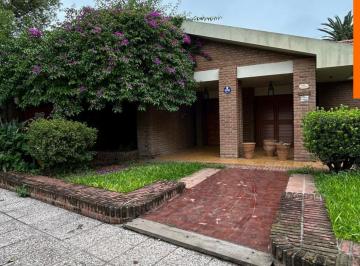Foto · Casa en Alquiler Granja de Funes 4 Dorm.
