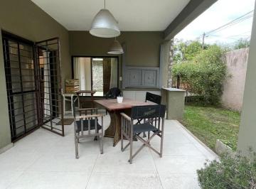 Casa · 146m² · 3 Dormitorios · 1 Cochera · Se Alquila Casa en Housing 3 Dorm. Villa Belgrano