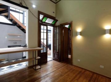 Casa · 80m² · 3 Ambientes · Casa Triplex en Venta en San Telmo, Capital Federal, Buenos Aires
