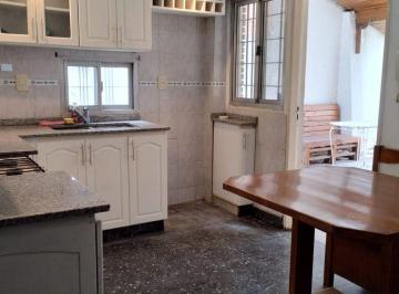 PH · 61m² · 3 Ambientes · Alquiler PH 3 Ambientes Patio Pileta Lomas Mirador