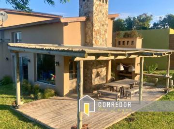 Casa · 160m² · 4 Ambientes · Casa, Venta, Costa Esmeralda, Golf, Lote Al 600, 4 Ambientes