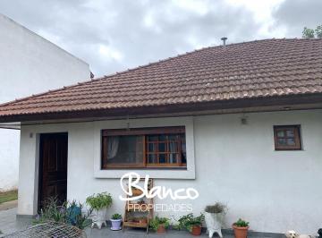 Casa · 110m² · 4 Ambientes · 1 Cochera · Casa en Venta en de Vicenzo Grande, del Viso, Pilar