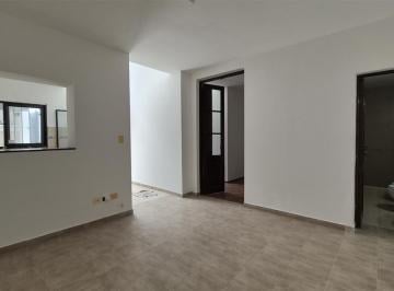 Departamento · 40m² · 2 Ambientes · PH 2 Ambientes con Patio en Pb en Venta - Florida