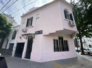 Casa · 175m² · 4 Ambientes · 1 Cochera · Casa 4 Ambientes con Terraza y Parrilla en Almagro