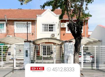 PH · 70m² · 4 Ambientes · 1 Cochera · PH 2 Dorm. Venta - Munro