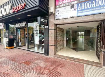 Oficina comercial · 14m² · Oficina en Centro Comercial a 20 m. de Banco Santander Rio