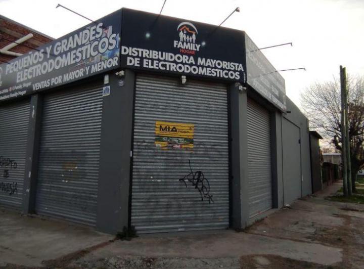 Local comercial · 200m²