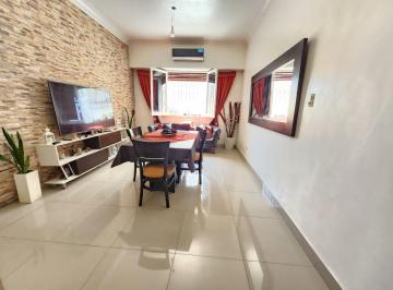 Departamento · 70m² · 4 Ambientes · Departamento en Paternal