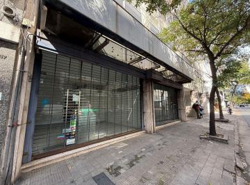 Local comercial · 144m² · 8 Ambientes · 1 Cochera · Local en Alquiler España 1143 Rosario