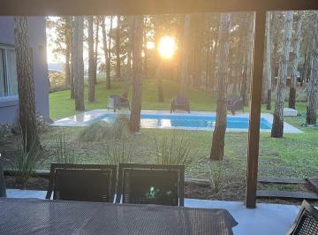 Departamento · 120m² · 3 Ambientes · Casa en Costa Esmeralda Senderos 4 con Piscina