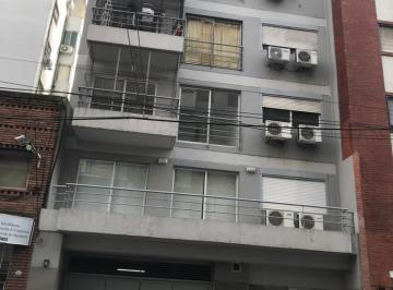 ENTRADA · Hermoso Depto 2 Ambientes con Balcon a La Calle