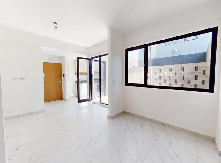 Venta Departamento Monoambiente con Patio en Barracas