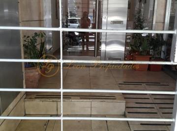 Departamento de 2 ambientes, Rosario · Montevideo 710 (Un Dormitorio, Al Frente con Balcon)