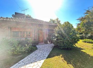 Quinta vacacional · 125m² · 2 Dormitorios · 2 Cocheras · Alquiler Quinta 3 Ambientes Pilar C/ Pileta