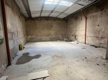 Local comercial de 5 ambientes, Floresta · Local Comercial Mixtura 4 - Gaona Al 4744