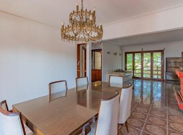 Departamento · 185m² · 4 Ambientes · 2 Cocheras · Venta Casa en PH 4 Ambientes Cochera X2 La Perla
