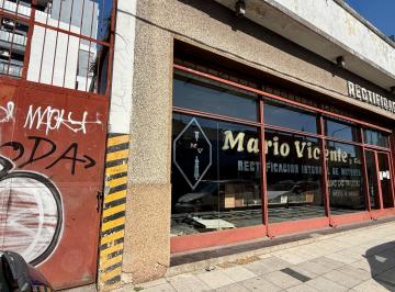 Bodega-Galpón · 234m² · 1 Ambiente · Alquiler de Local Más Galpón