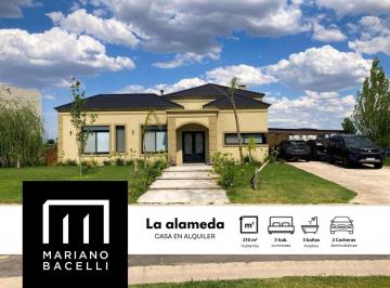 Casa · 210m² · 4 Ambientes · 2 Cocheras · Casa en Venta y Alquiler en La Alameda Canning Esteban Echev
