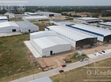 Bodega-Galpón · 1500m² · Galpón de 1500 m² en Venta y Alquiler, Parque Industrial Pitec 1