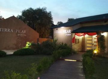 Quinta vacacional · 200m² · 5 Cocheras · Excelente Oportunidad Propiedad Comercial a La Venta